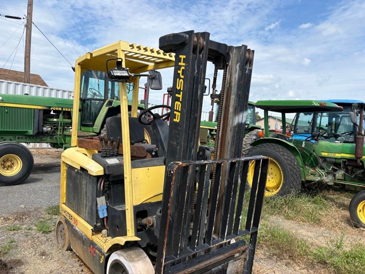 hyster-e502-33-forklift-image-4