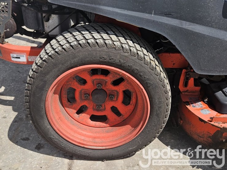 kubota-z121skh-image-8