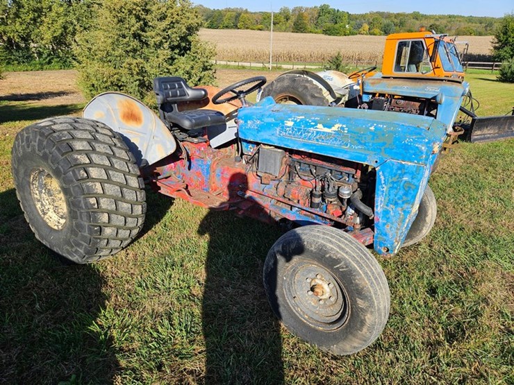 ford-800-image-7