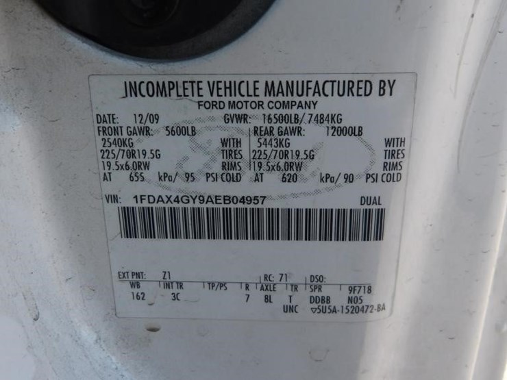 2010-ford-f450-image-22