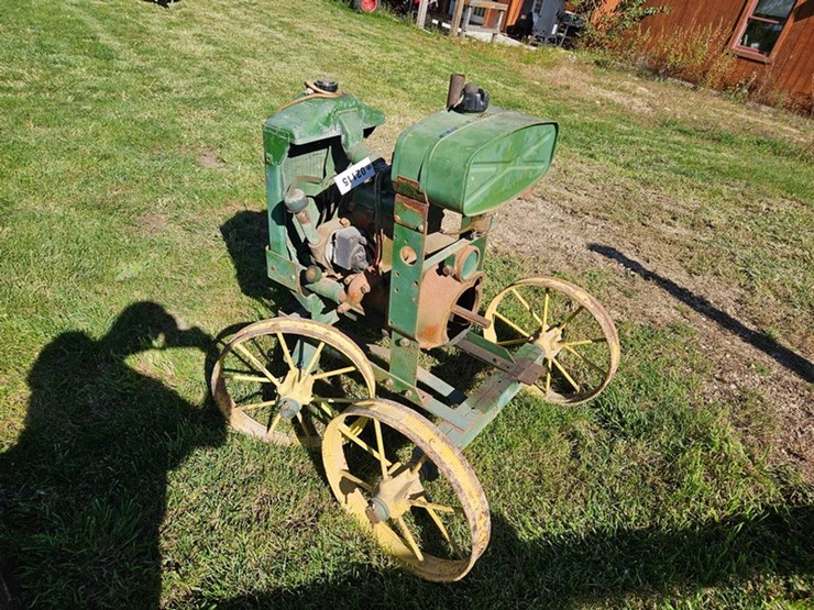 john-deere-luc-image-3