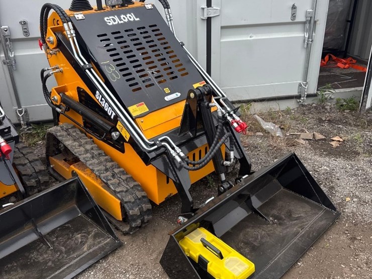 new-sdlool-co-mini-stand-on-skidloader-model-sl360t-image-1