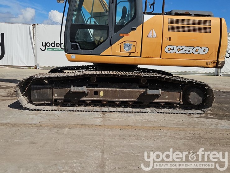 2016-case-cx250d-image-20