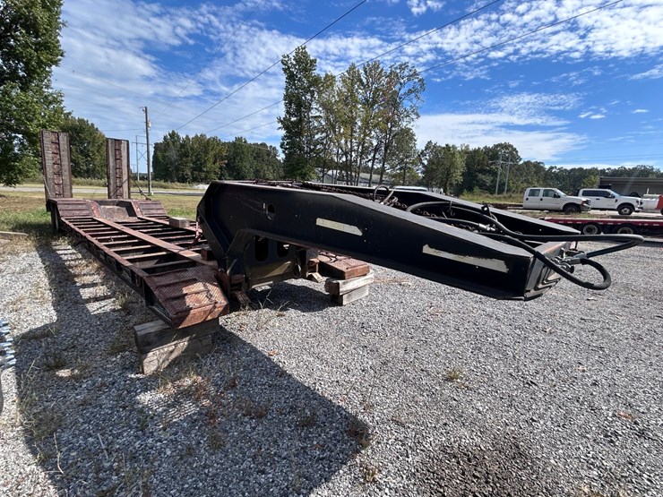 #70-•-2001-ferree-ltc35-drop-deck-lowboy-image-11