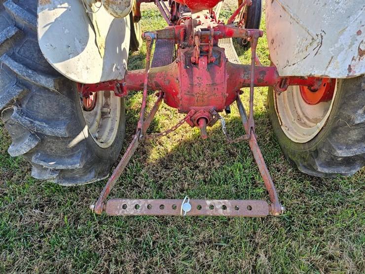 ford-8n-image-18