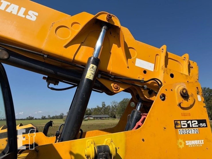2017-jcb-512-56-image-16