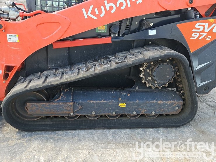 2023-kubota-svl97-2-image-19
