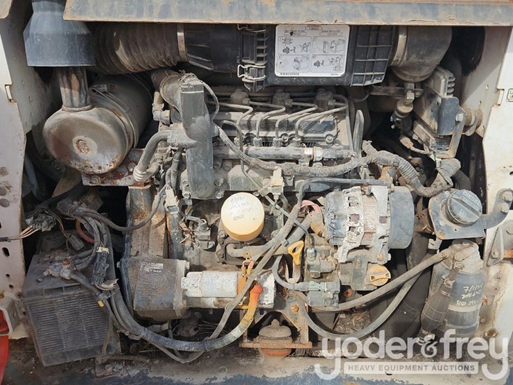 2018-bobcat-t590-image-16
