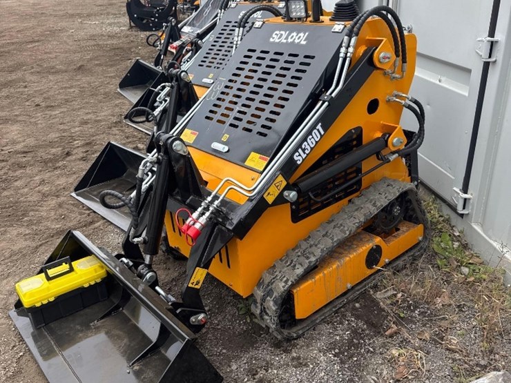 new-sdlool-co-mini-stand-on-skidloader-model-sl360t-image-3