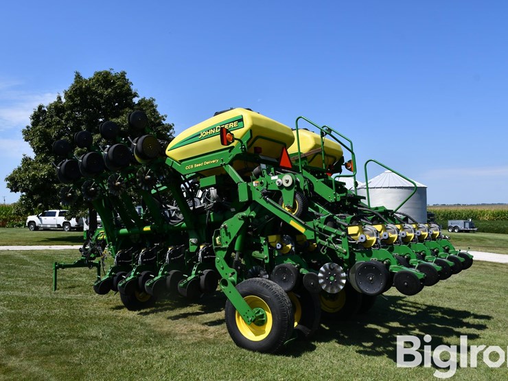 2009-john-deere-1790-ccs-image-7