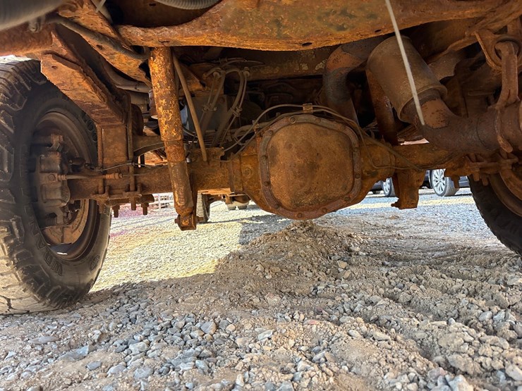 2014-ford-f350-image-42