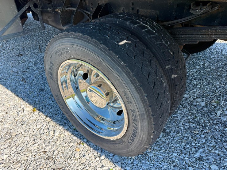 2014-ram-5500-hd-slt-image-21