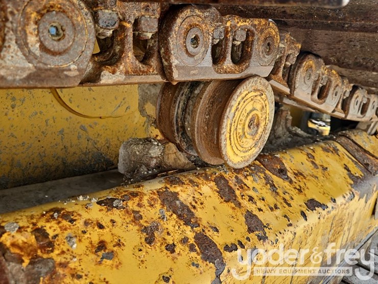 2018-caterpillar-d5k2-lgp-image-12