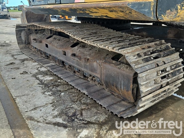 2014-caterpillar-329el-image-21