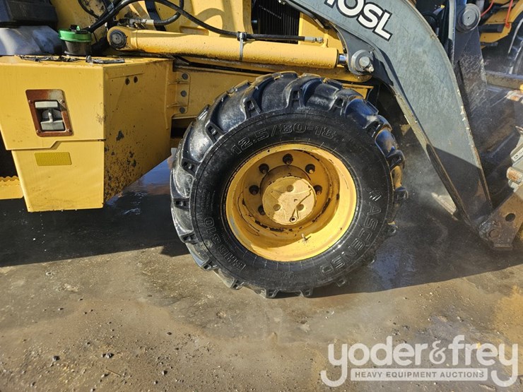 2016-deere-310sl-image-9