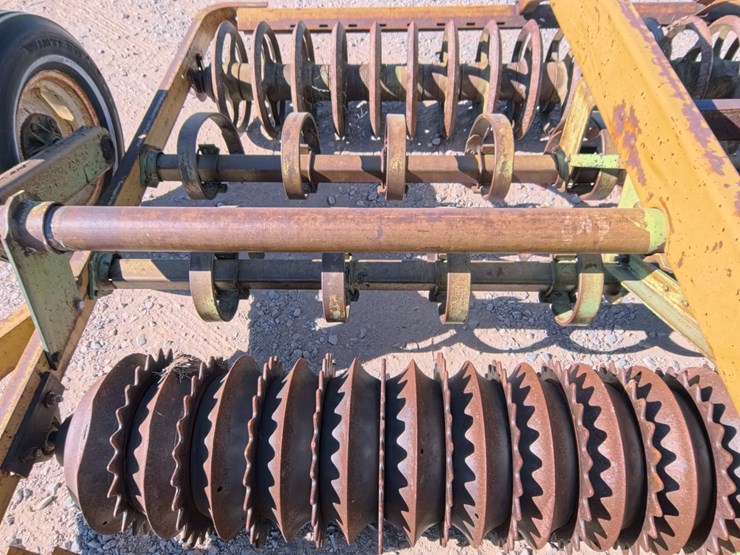 #2096-•-kewanee-10ft-cultipacker/-roller-image-8