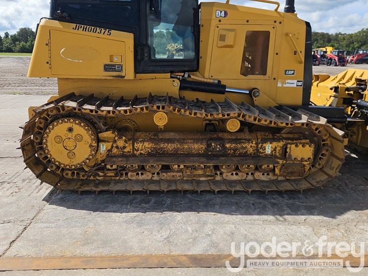 2021-caterpillar-d4-lgp-image-10
