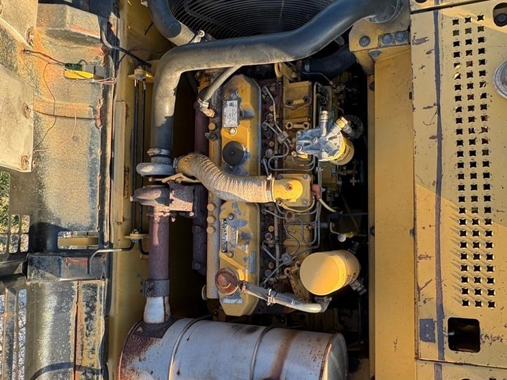 2004-caterpillar-318cl-image-24