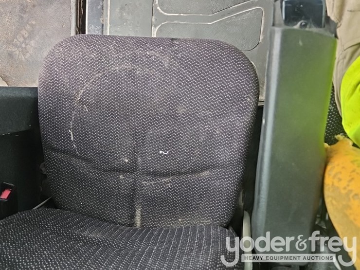 2018-terex-ta300-image-30