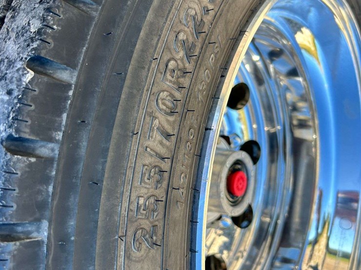 2012-trail-king-tk70hdg-image-42