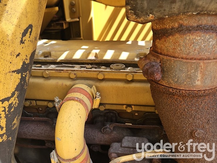 caterpillar-928f-image-20