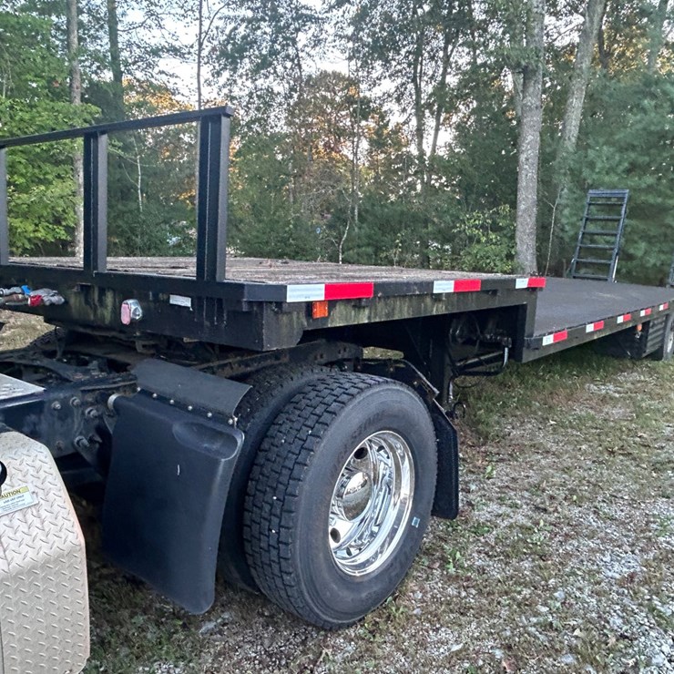 #78 • 1995 CHEROKEE TANDEM AXLE STEP DECK