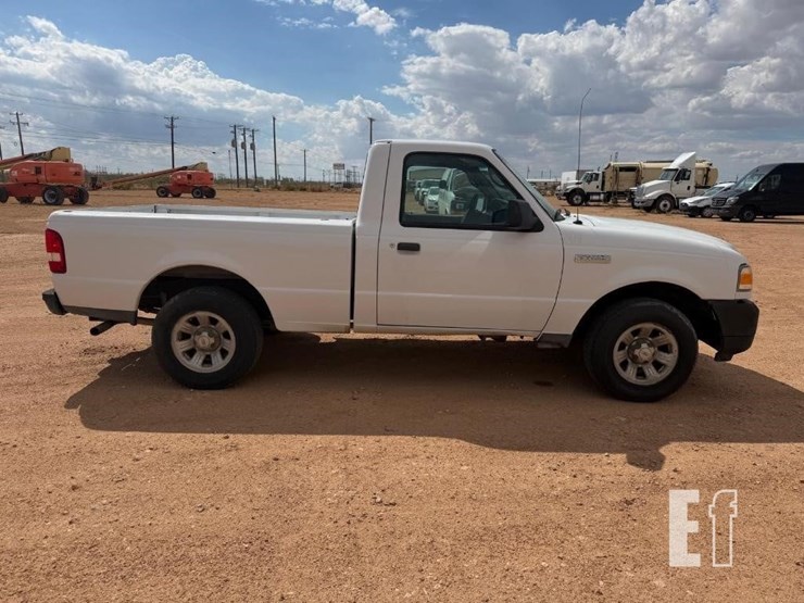 2011-ford-ranger-image-5