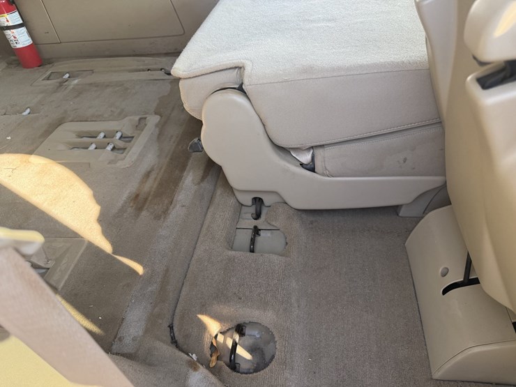 2009-chevrolet-tahoe-image-42