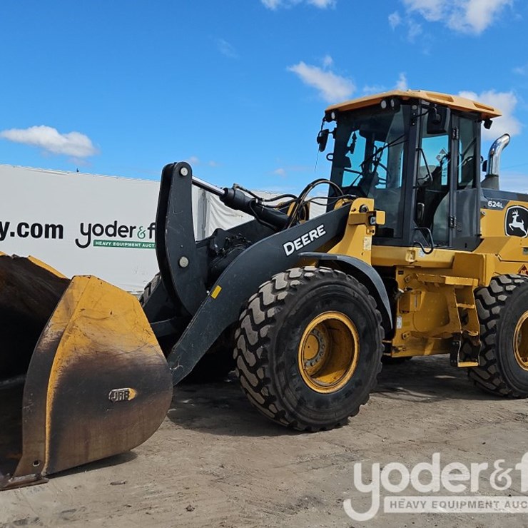 2019 DEERE 624L