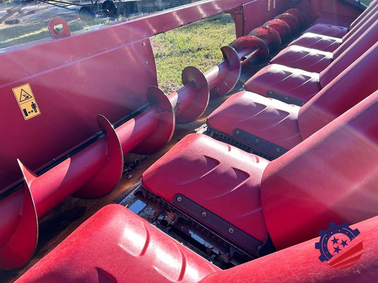 2014-case-ih-4208-image-31
