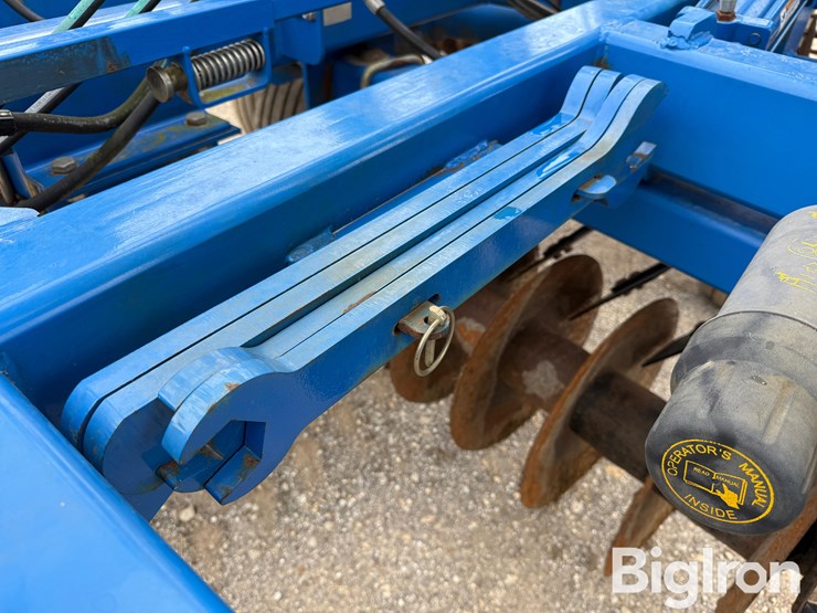 2012-landoll-7431-29-image-14