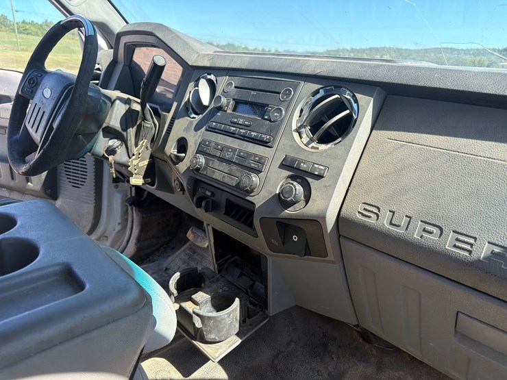 2011-ford-f250-xlt-image-21