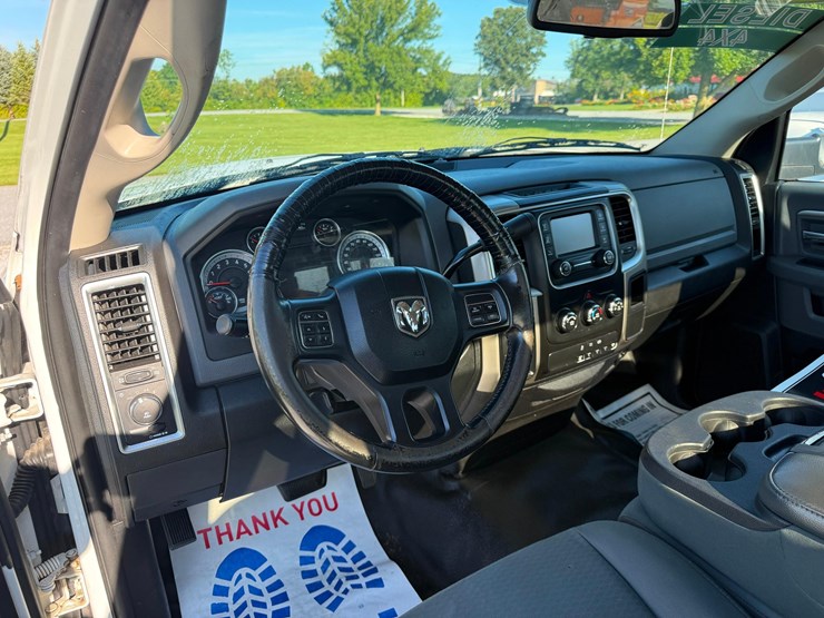 2014-ram-5500-hd-slt-image-14