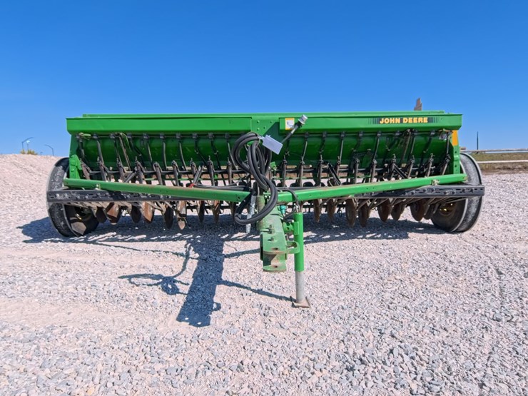 john-deere-450-image-8