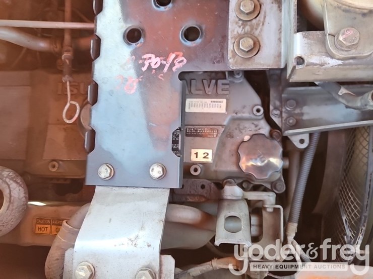 hitachi-zx245us-lc-6n-image-35