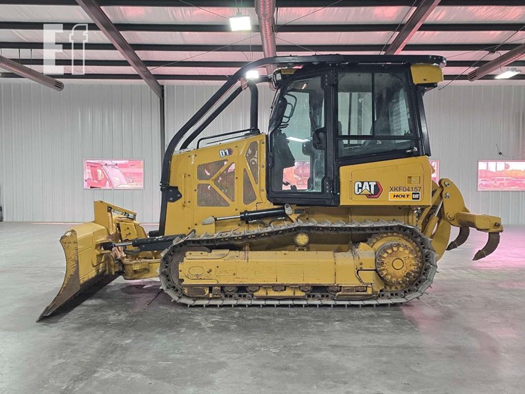2023-caterpillar-d1-image-5