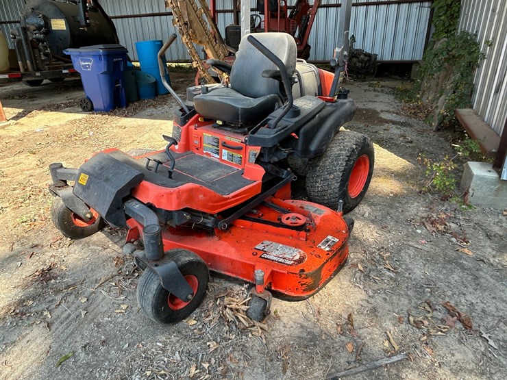 kubota-zd331-image-1