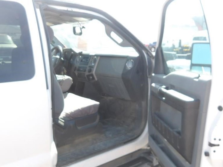 2015-ford-f450-image-17