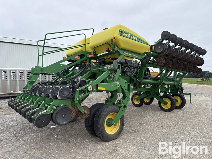 2009-john-deere-1790-ccs-image-5
