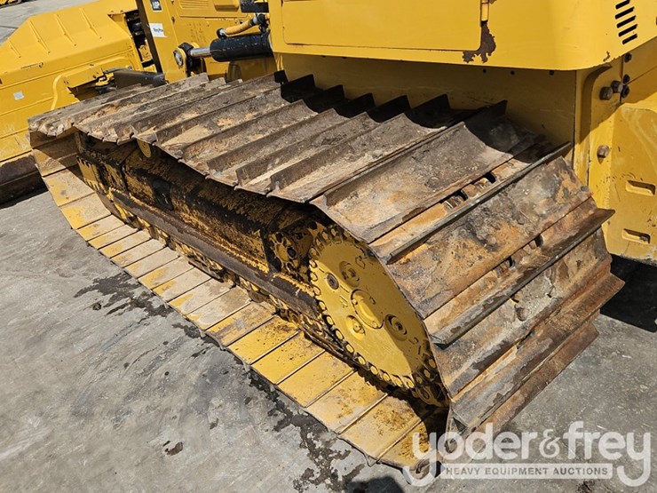 2021-caterpillar-d4-lgp-image-30