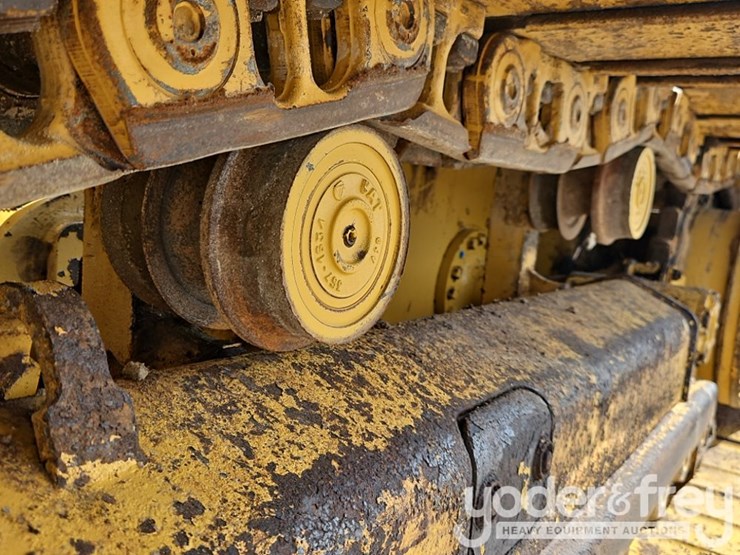 2021-caterpillar-d4-lgp-image-27