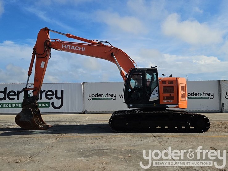 hitachi-zx245us-lc-6n-image-3