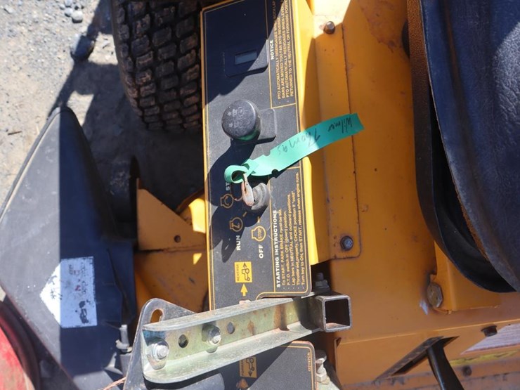 cub-cadet-zero-turn-mower-image-14
