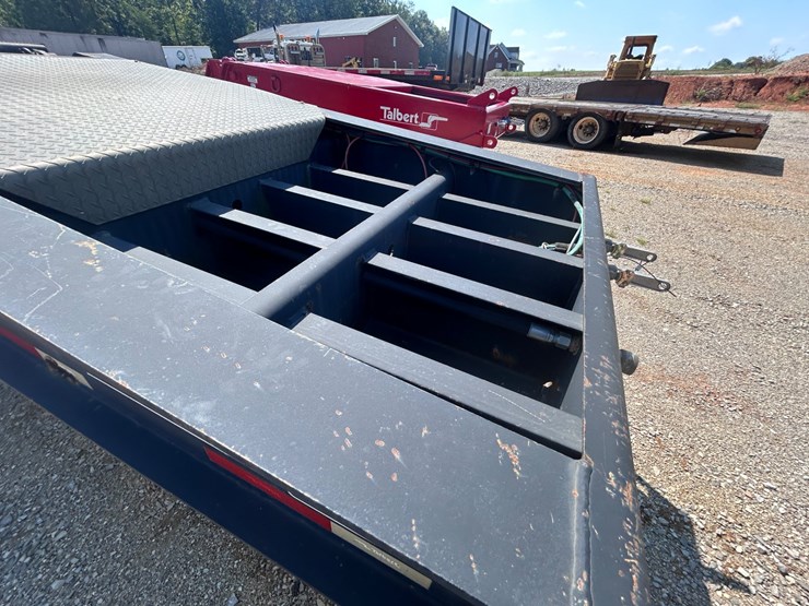 #3-•-2004-talbert-drop-deck-trailer-image-31