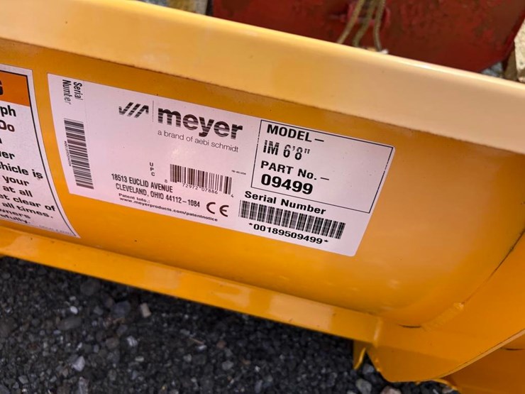 meyer-drive-pro-im-6'8"-snow-blade-image-4