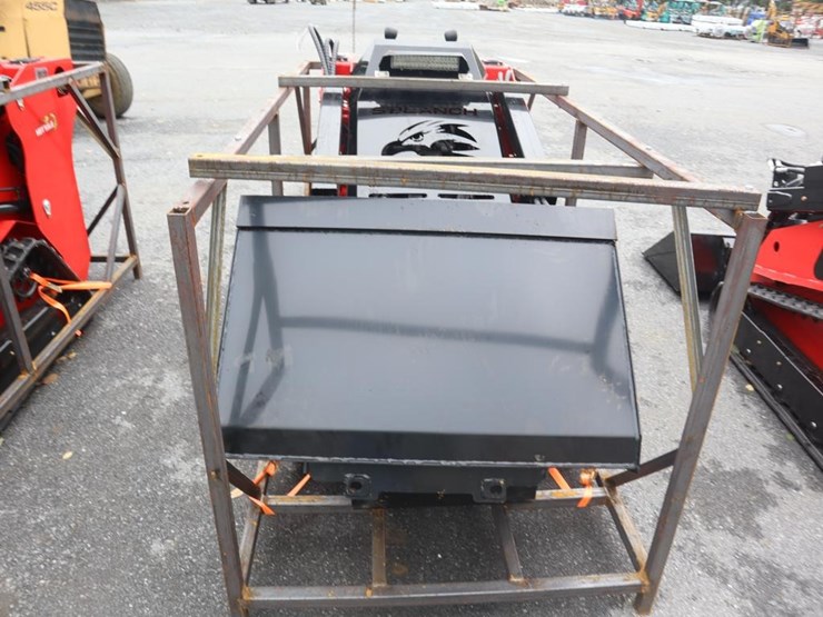 sdlanch-ssl200-skid-steer-loader-image-3