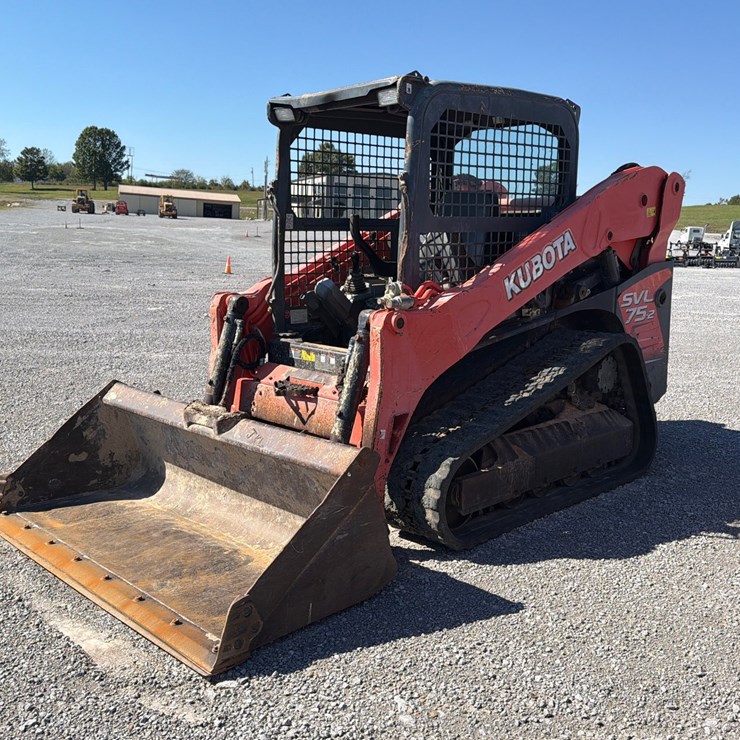 2016 KUBOTA SVL75-2