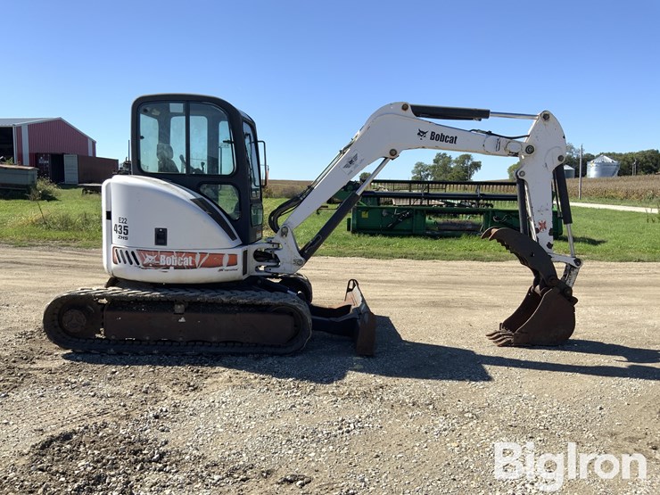 2004-bobcat-435g-image-4