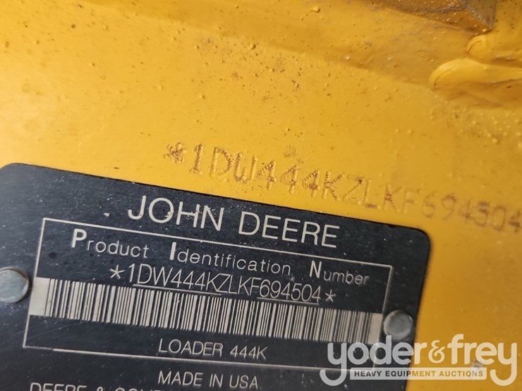 2019-deere-444k-image-23