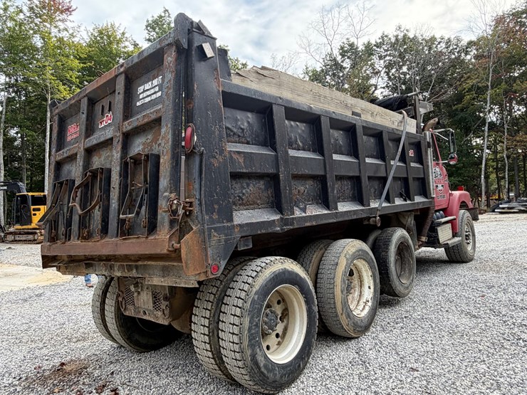 #59-•-1999-volvo-tri-axle-dump-truck-image-9